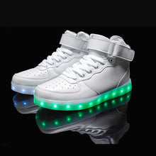 WHITE HIGH-TOP LEDS